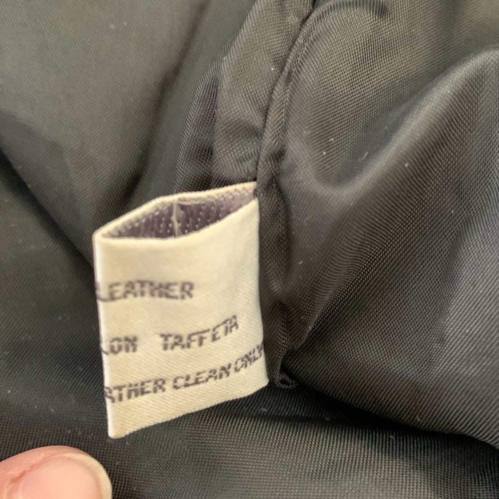 Tarazzia Vintage Black 100% Genuine Leather Pencil Skirt Juniors 9/10 Lined GUC - Picture 6 of 10
